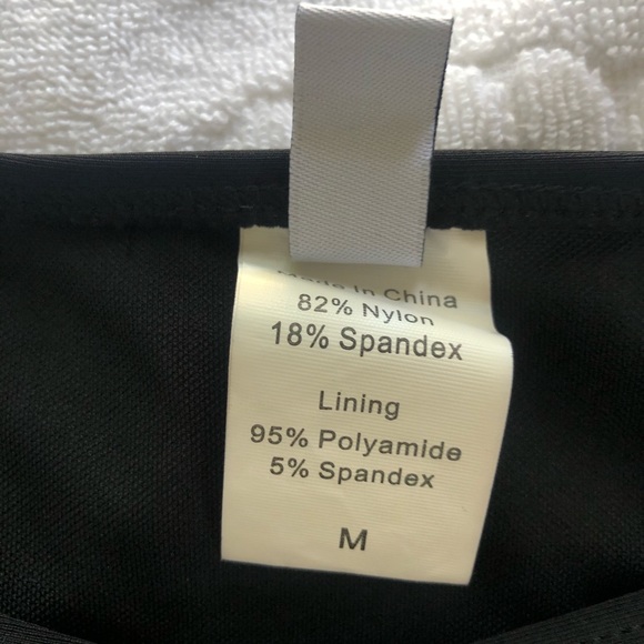 Cole bathing suit top bottom is non brand like new - Picture 7 of 13